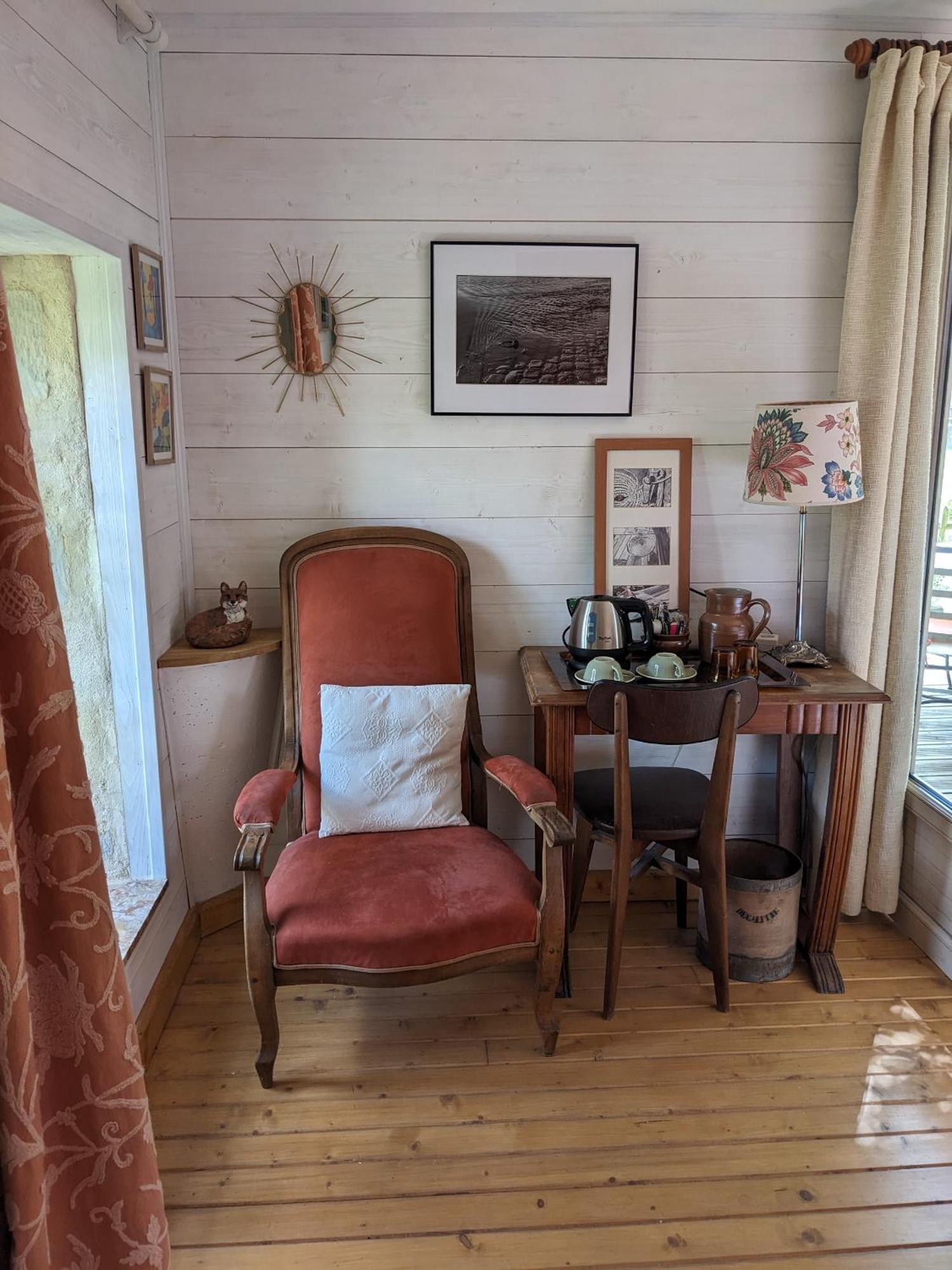 Loge & Broc Bed & Breakfast La Possonniere Phòng bức ảnh